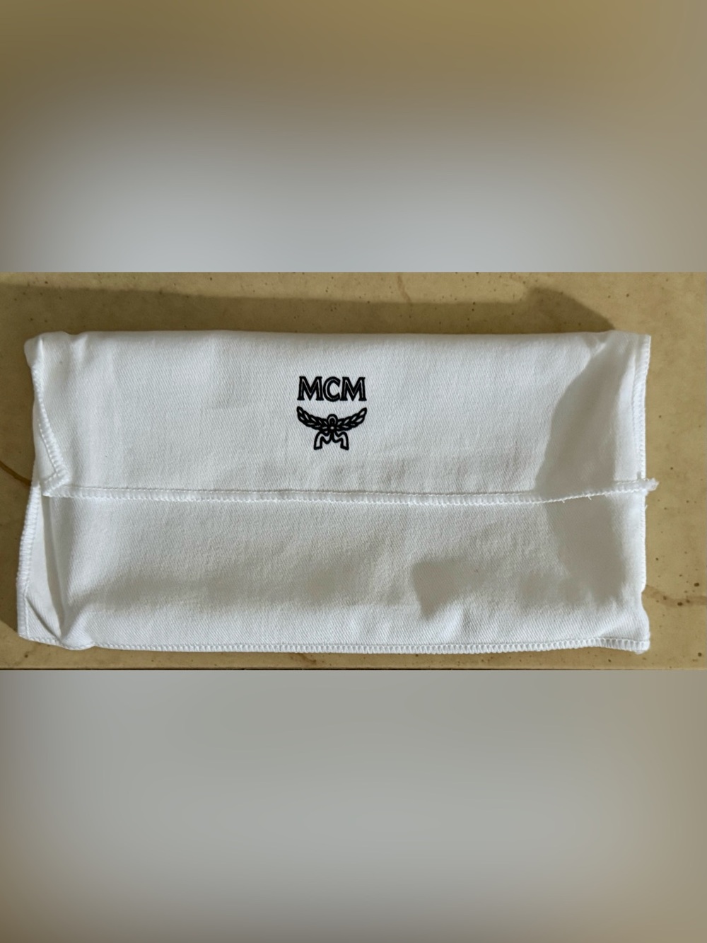 MCM RARE Mustard Klara Continental Wallet Bifold Embossed Yellow Full Inc/COA - Picture 8 of 16